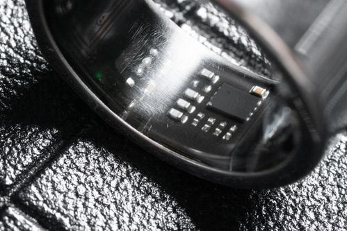 Quzzz智能戒指体验 指尖上的科技革新与日常智能伴侣